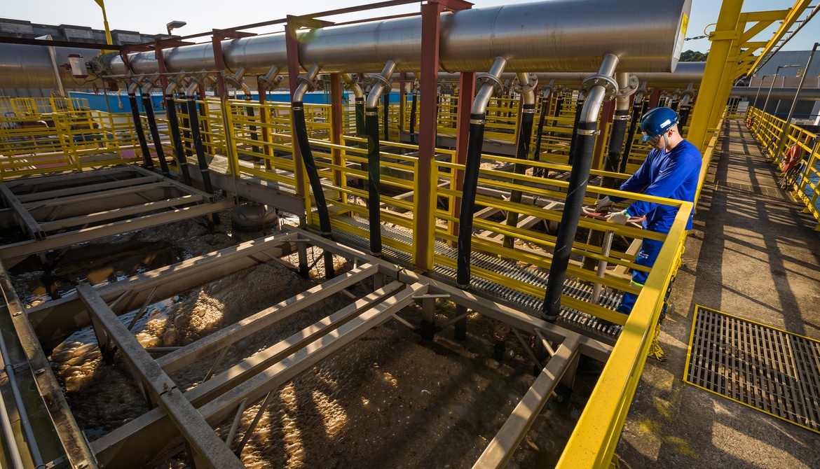 Água de reuso viabiliza o desenvolvimento sustentável, gera empregos e economiza recursos naturais